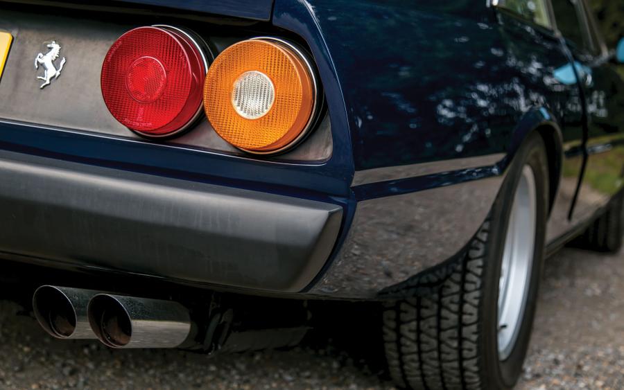Детали экстерьера Ferrari 400 Automatic i 1980 года  (UK) (фото 10 из 21)